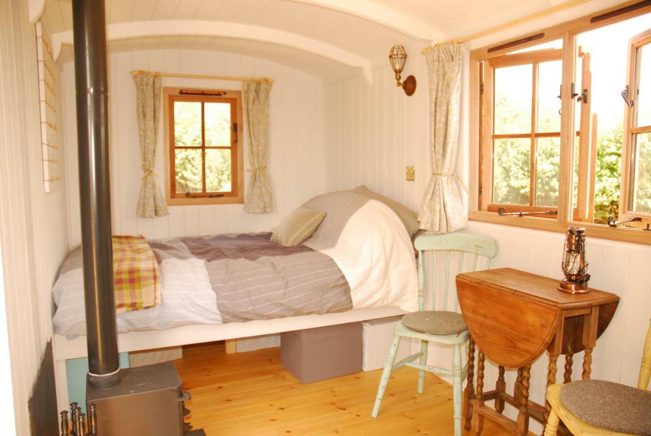 Sindles Farm Bed & Breakfast Emsworth Exterior photo